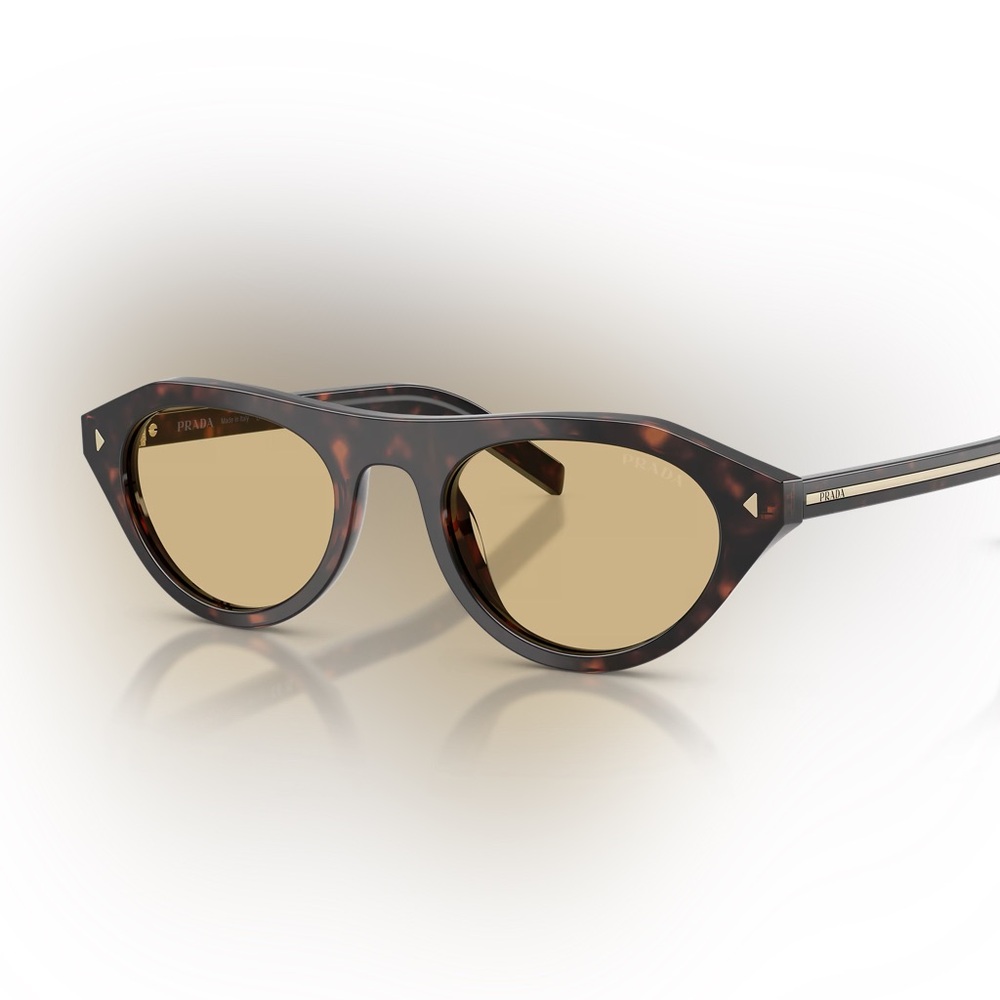 PRADA - PR B15S Perfect Condition!